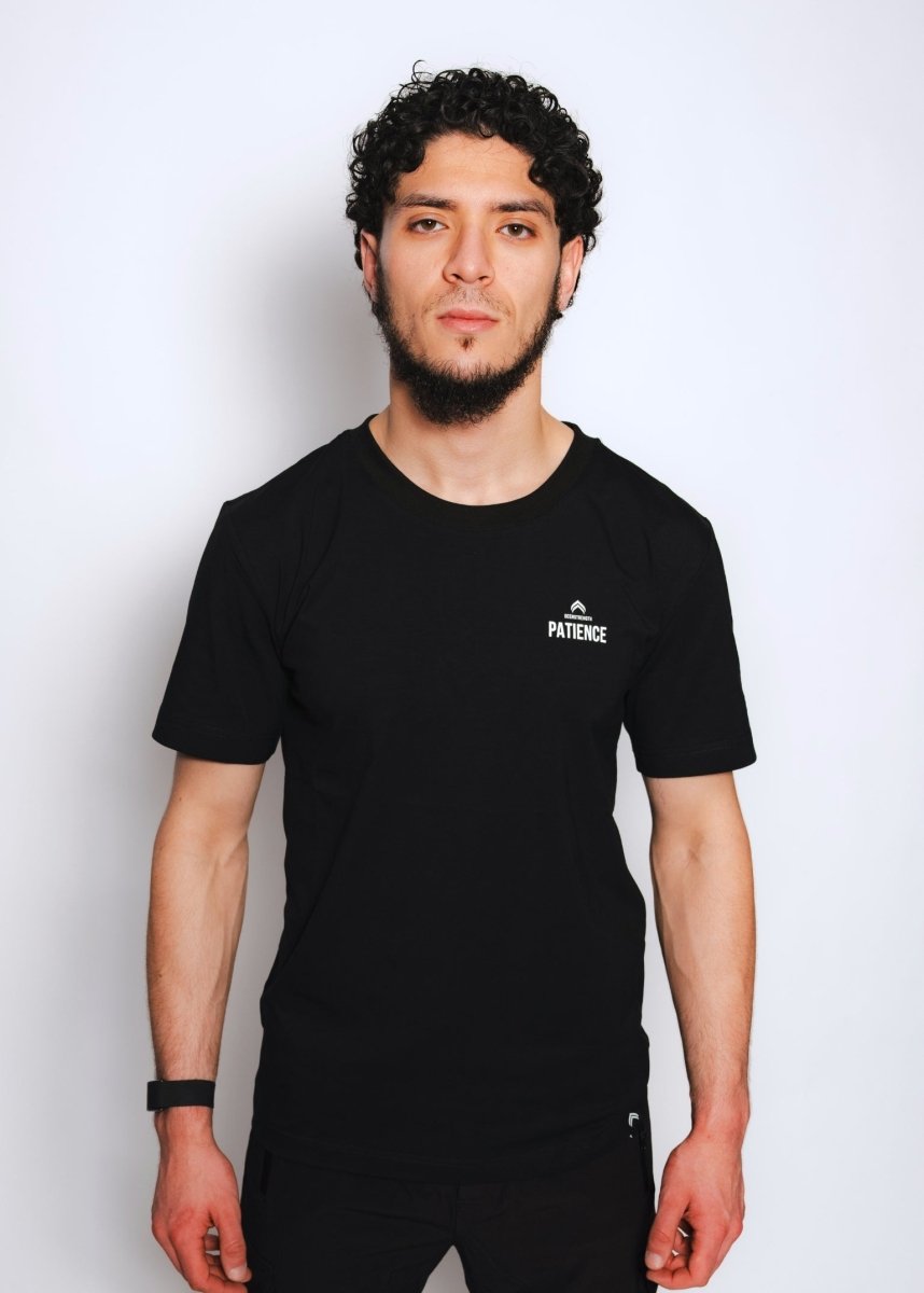 DeenStrength Patience T-Shirt – Zwart - Deen Strength