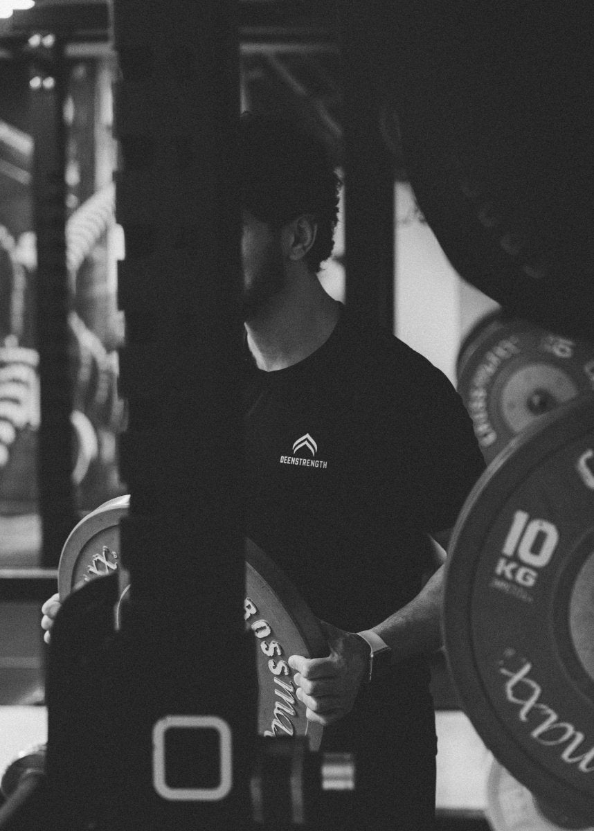 DeenStrength Performance T-Shirt – Zwart - Deen Strength